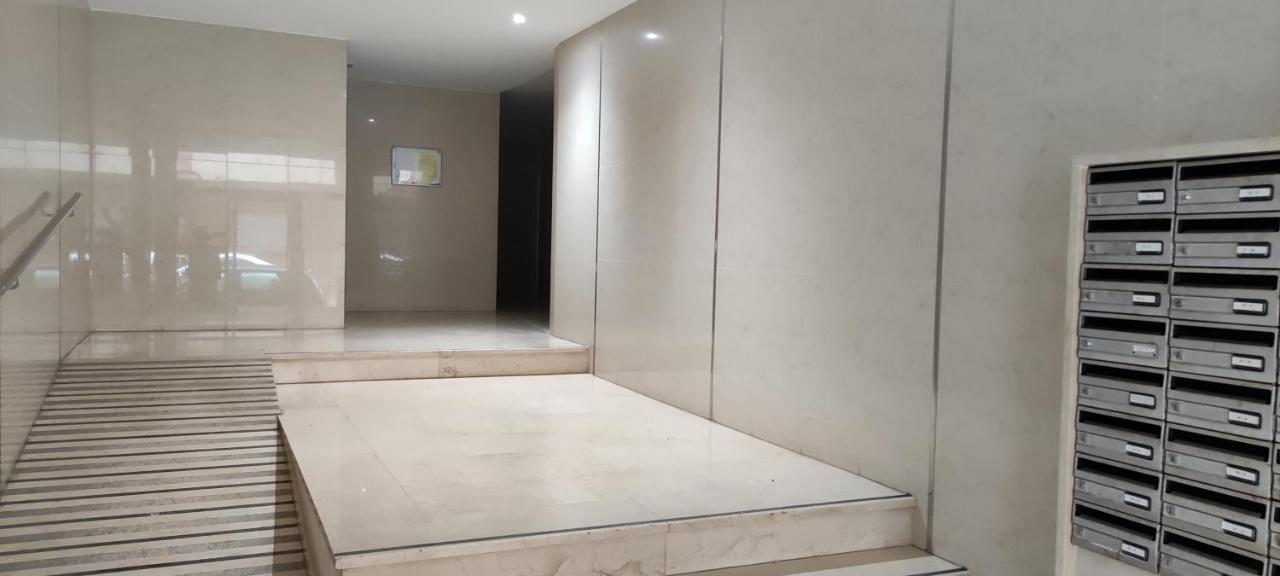 Cozy Studio Apartment Near The Beach Торевьиа Экстерьер фото